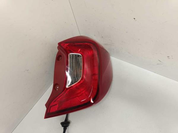 FEU ARRIERE DROIT KIA PICANTO 2017-2024 - Vue 1